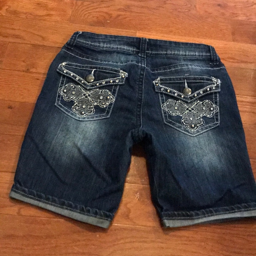 NEW Directions size 6 jean shorts